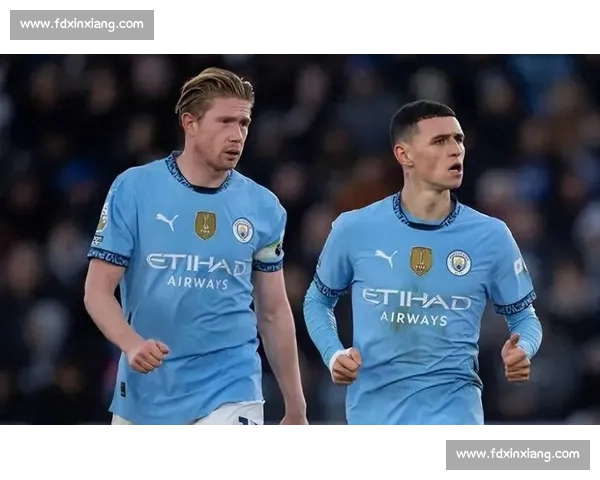 世俱杯争议判罚引爆瓜帅暴怒！多库补时被铲无哨，曼城错失绝杀遭淘汰